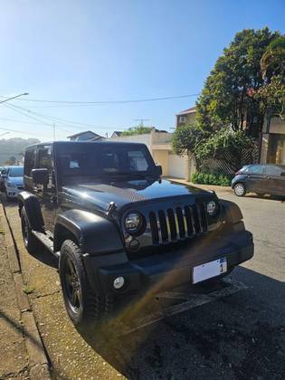 JEEP WRANGLER 3.8 SPORT 4X4 TETO RIGIDO V6 12V GASOLINA 2P AUTOMÁTICO